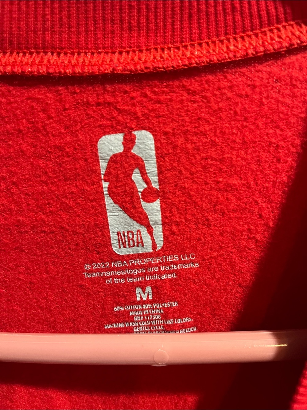 NBA CHICAGO BULLS CREW NECK SWEATER - Picture 6 of 6